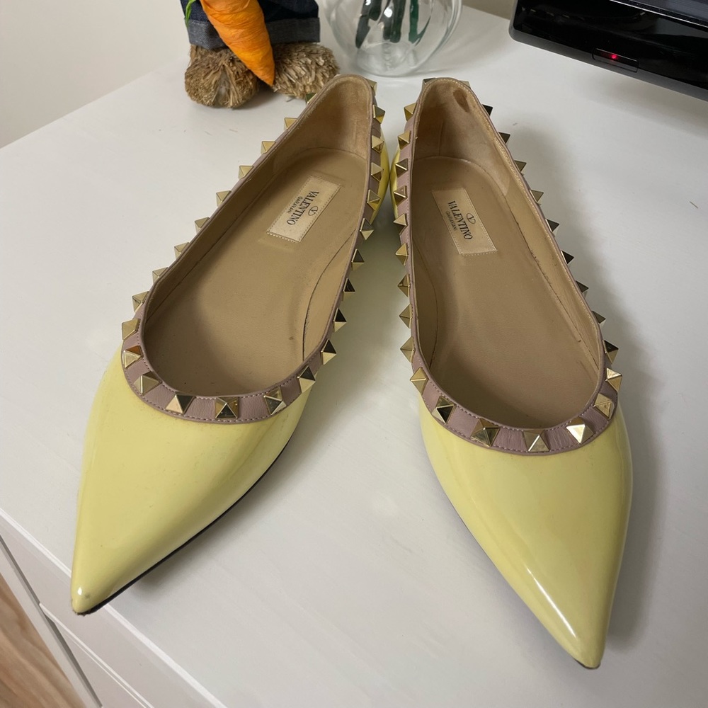 Valentino flat shoes size 7